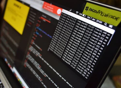 Imagen que representa como se ve el kernel en un ordenador